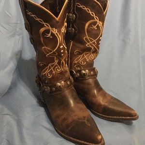 Women's 8.5 Durango Heart Concho Western Boots